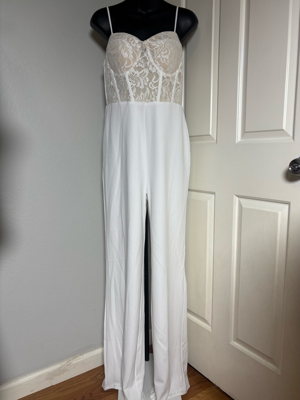 Lulus Eloquently Enticing White and Beige Lace Bustier jumpsuit - Picture 6 of 11